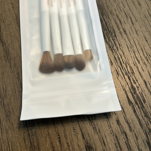 SHADES BY SHAN Brush Set Collection - Picture 5 of 5